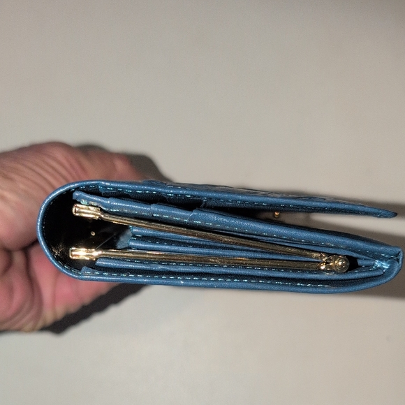 Wedgwood Navy Blue Leather Wallet - Picture 11 of 11